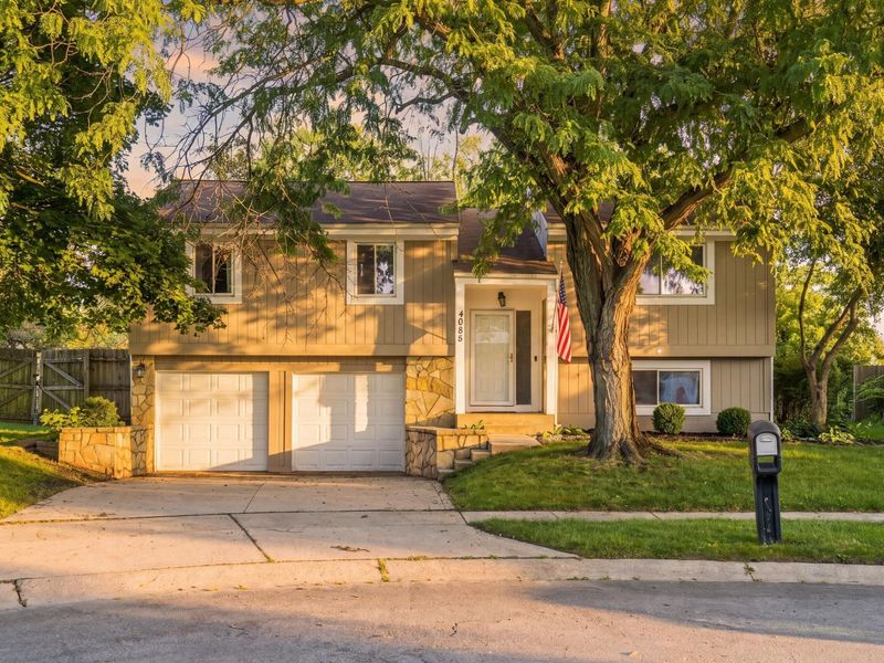 4085 Red Coat Lane, Columbus, OH 43230 Photo 2