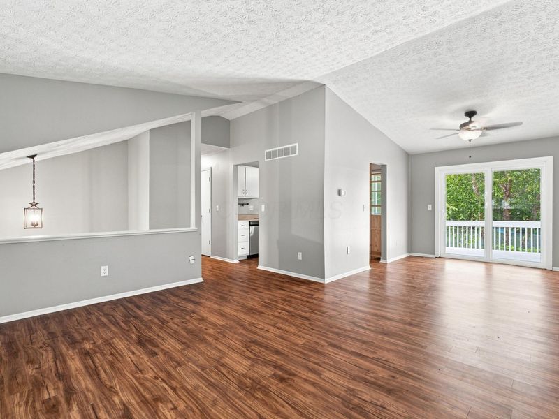 4085 Red Coat Lane, Columbus, OH 43230 Photo 8