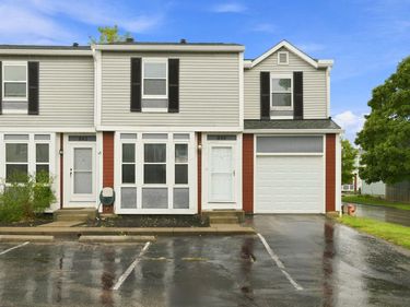 844 Pine Way Drive, Unit D4, Worthington, OH 43085