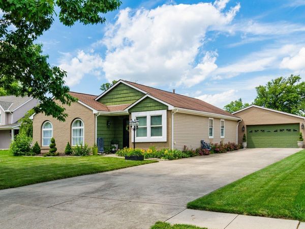 3998 Thompson Avenue , Grove City, OH 43123