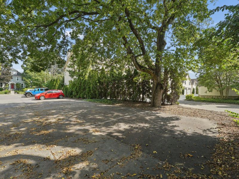 1577 Arlington Avenue, Unit 1577B, Marble Cliff, OH 43212 Photo 32