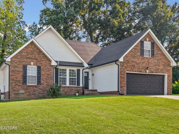 2386 Danbury Drive , Clarksville, TN 37042