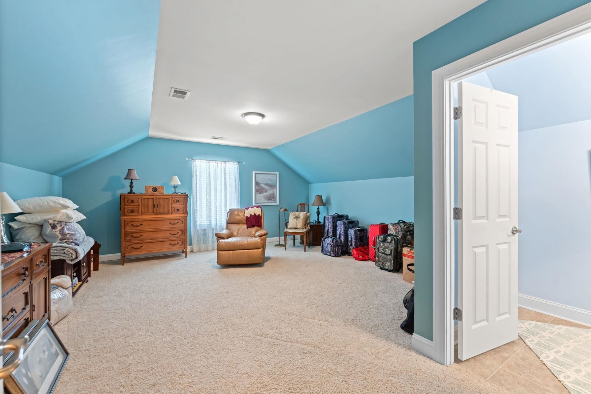 348 Kessinger Dr. Photo 23