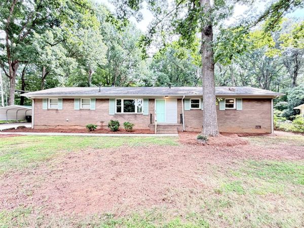 117 Robinson Avenue , Matthews, NC 28104