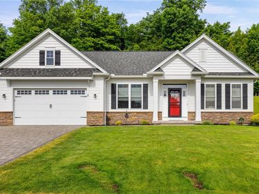 7 Rothbury Circle , Victor, NY 14564