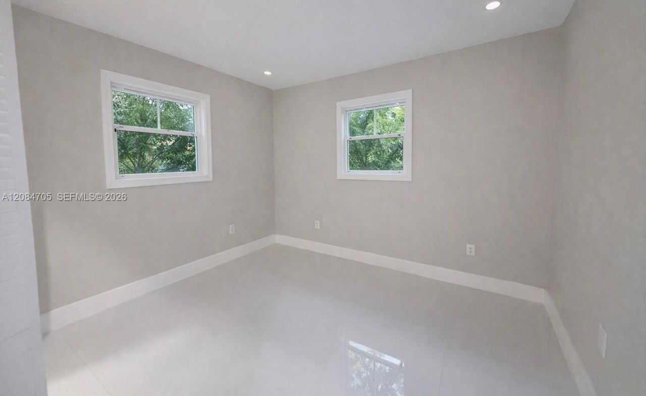 2221 NW 170th St, Miami Gardens, FL 33056 Photo