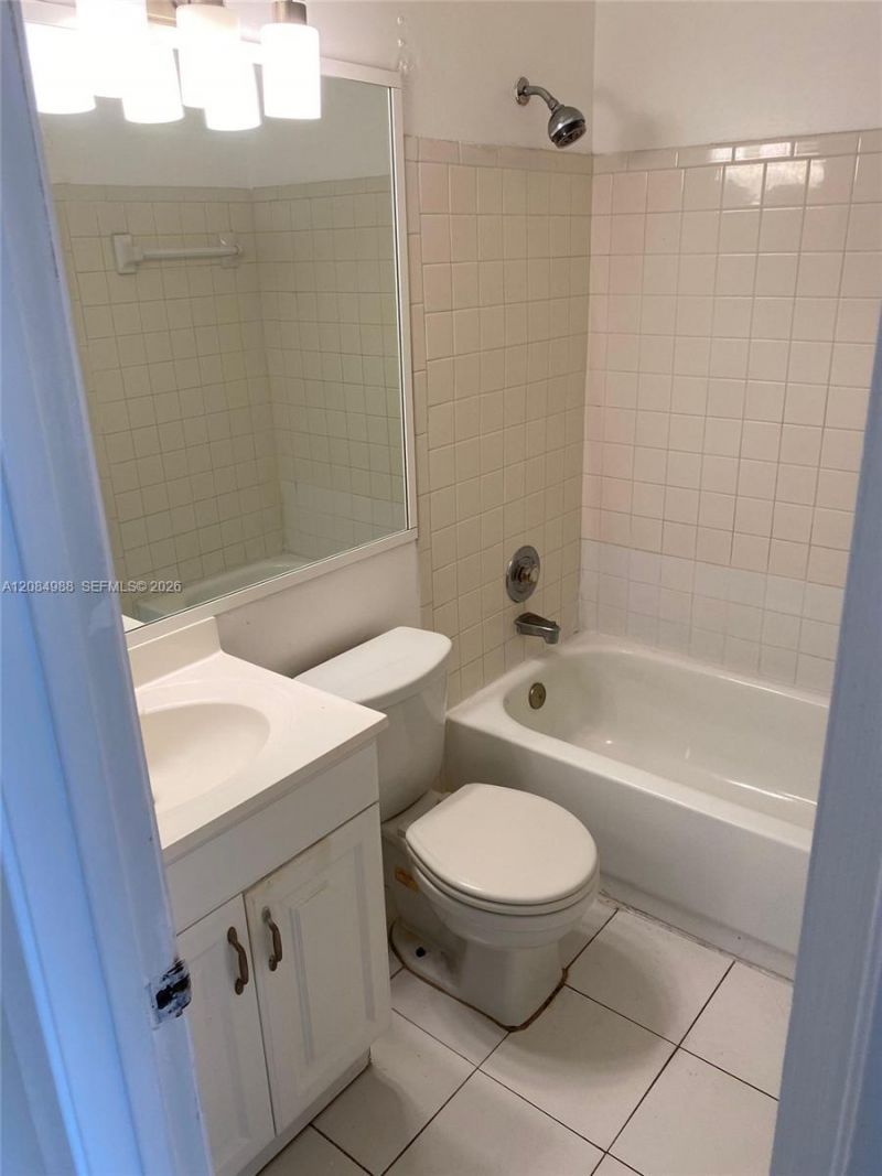 3016 Coral Ridge Dr , Unit 113B, Coral Springs, FL 33065 Photo