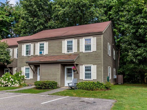 23 Hayes Avenue, South Burlington, VT 05403