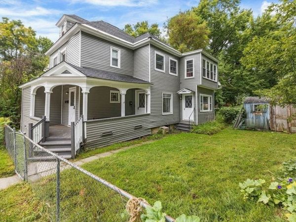 7 Champlain Place, Winooski, VT 05404