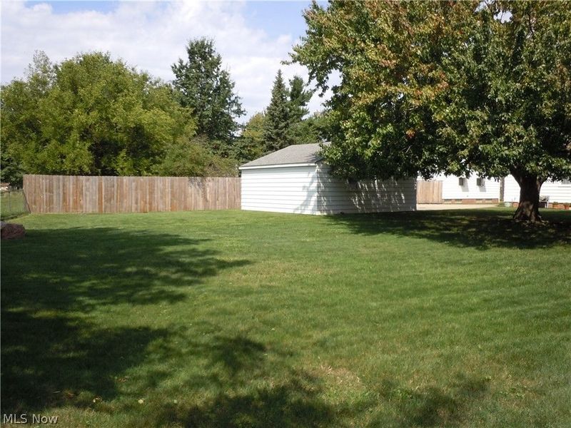 23750 Puritan Avenue, Euclid, OH 44123 Photo 15