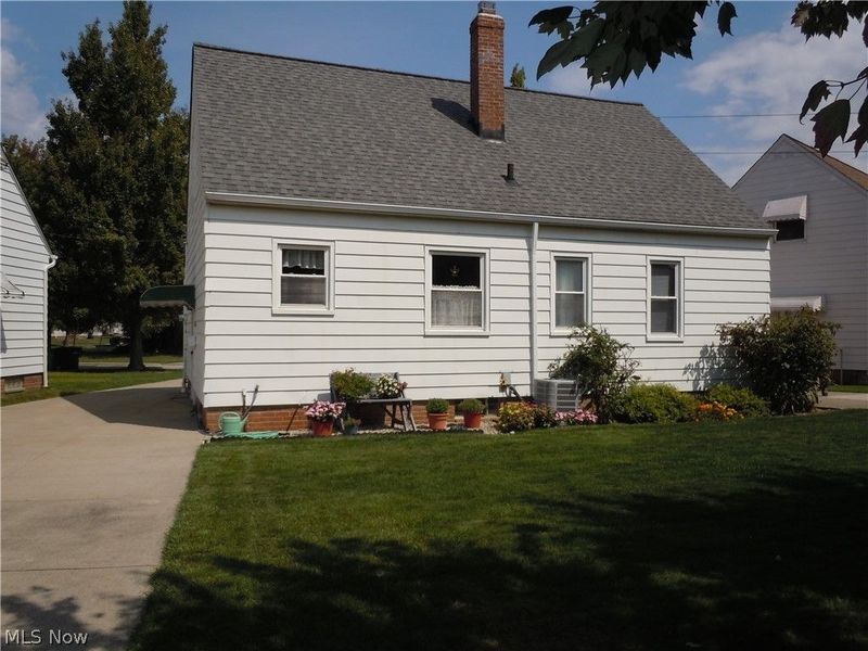 23750 Puritan Avenue, Euclid, OH 44123 Photo 16