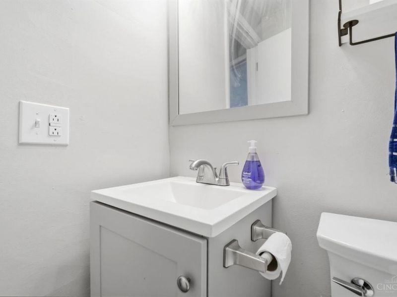 1231 Thurnridge Drive, Reading, OH 45215 Photo 25