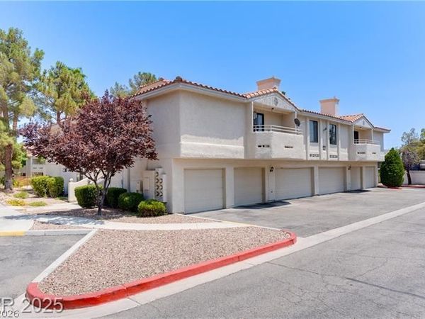 2629 S Durango Drive , Unit 202, Las Vegas, NV 89117