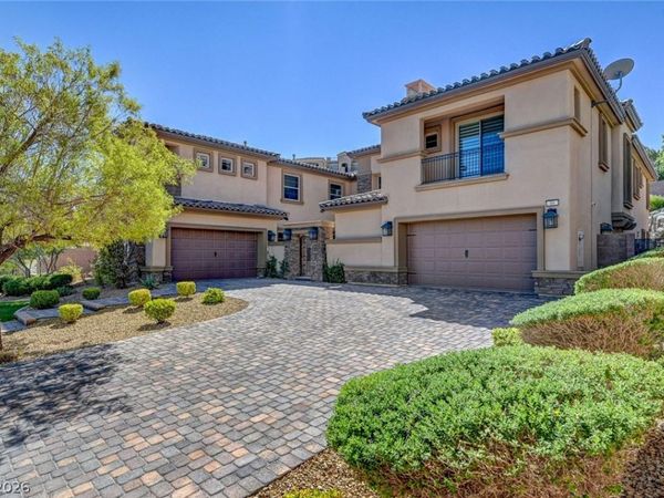 89 Olympia Chase Drive , Las Vegas, NV 89141