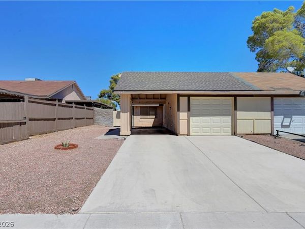 7016 Sylvan Oak Drive , Las Vegas, NV 89147