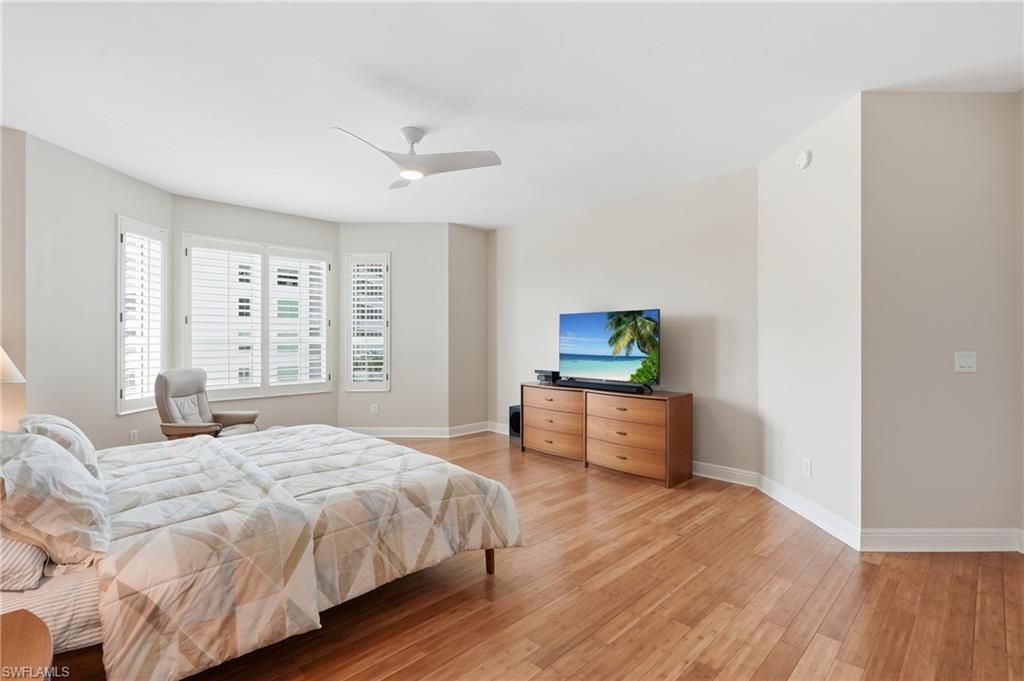 285 Grande Way , Unit 401, Naples, FL 34110 Photo