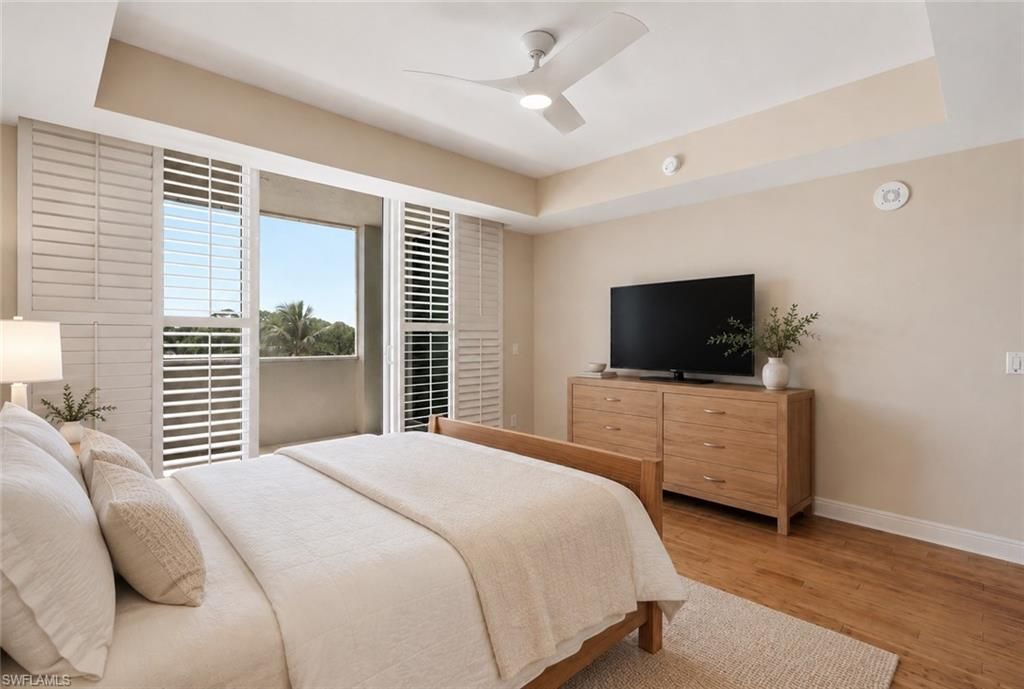 285 Grande Way , Unit 401, Naples, FL 34110 Photo