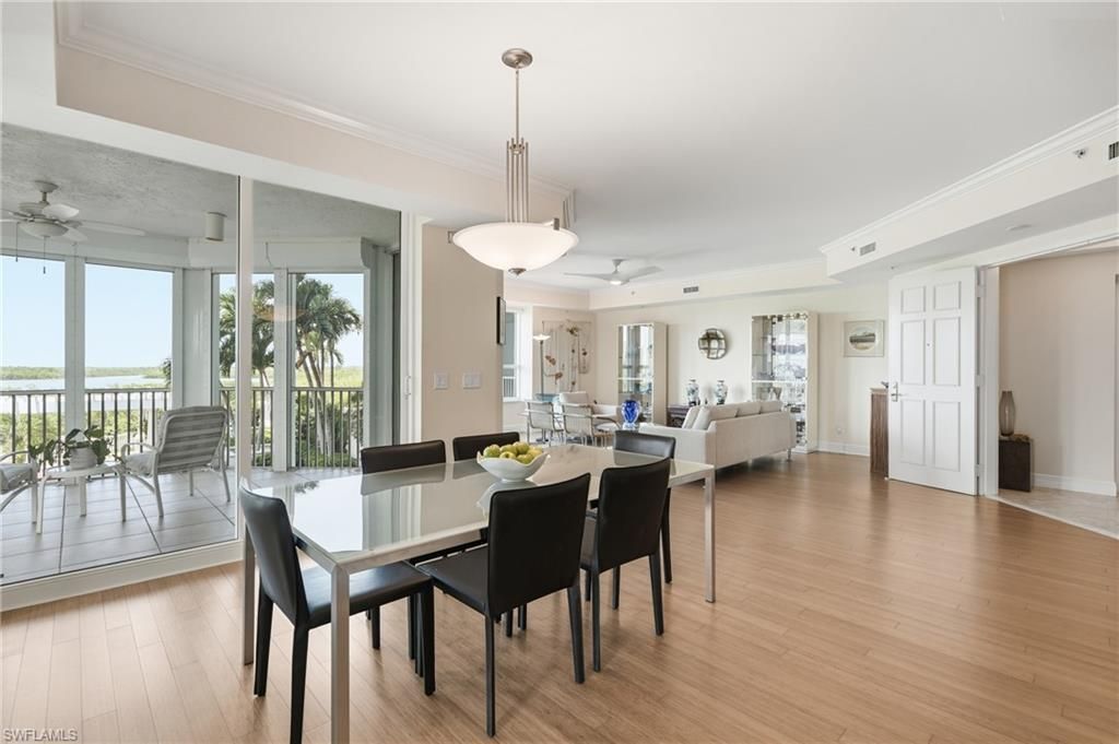 285 Grande Way , Unit 401, Naples, FL 34110 Photo