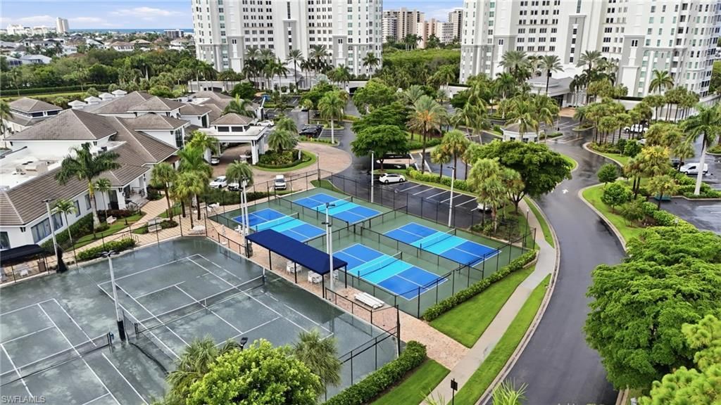 285 Grande Way , Unit 401, Naples, FL 34110 Photo