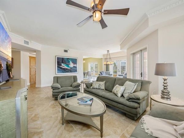 451 Bayfront PL , Unit 5207, NAPLES, FL 34102