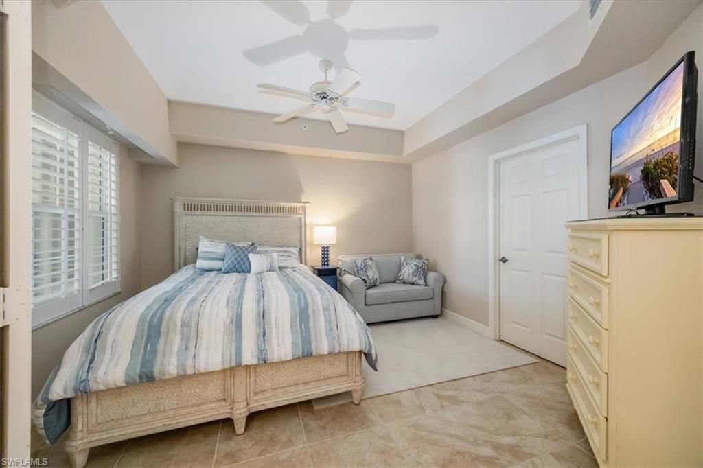 451 Bayfront Pl , Unit 5207, Naples, FL 34102 Photo