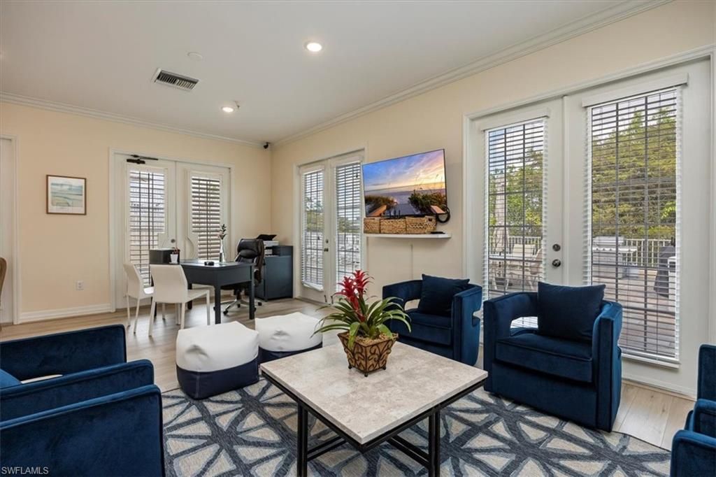 451 Bayfront Pl , Unit 5207, Naples, FL 34102 Photo