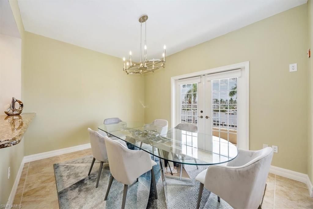 451 Bayfront Pl , Unit 5207, Naples, FL 34102 Photo