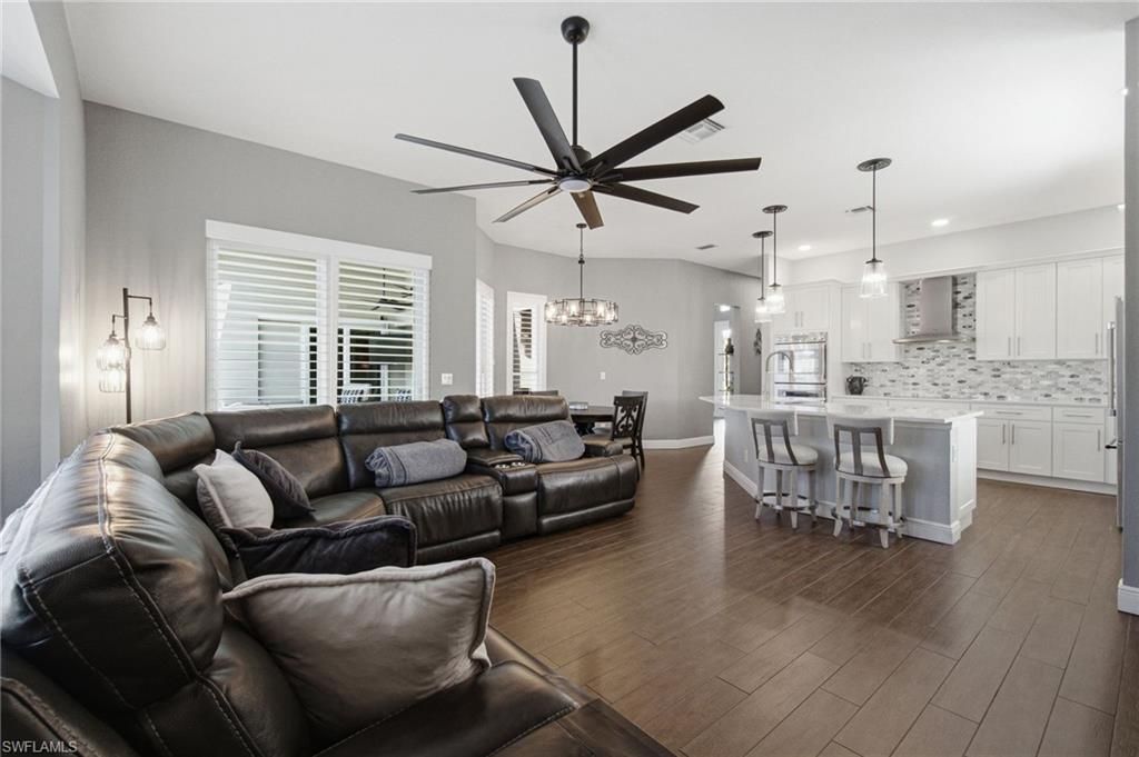 5531 Harborage Dr, Fort Myers, FL 33908 Photo