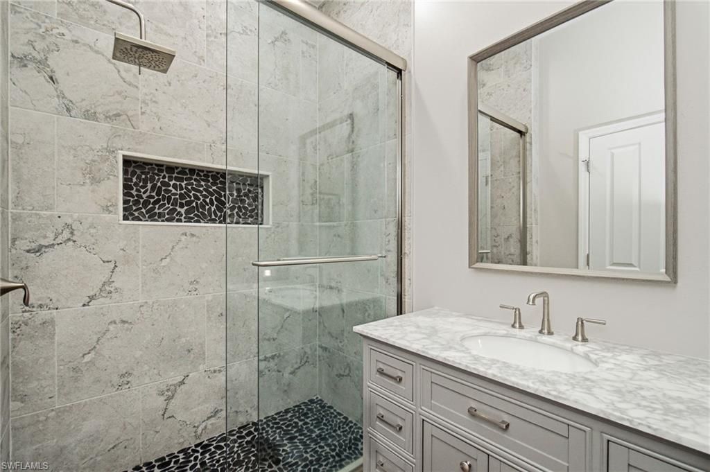 5531 Harborage Dr, Fort Myers, FL 33908 Photo