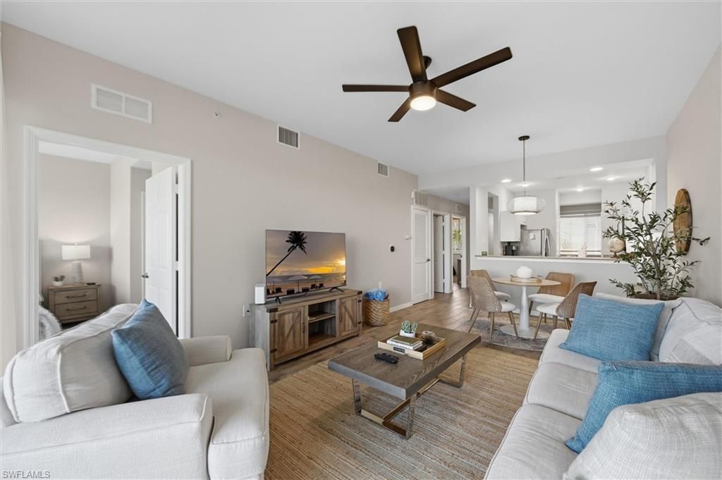 7915 Mahogany Run Ln, Unit 1112, Naples, FL 34113 Photo