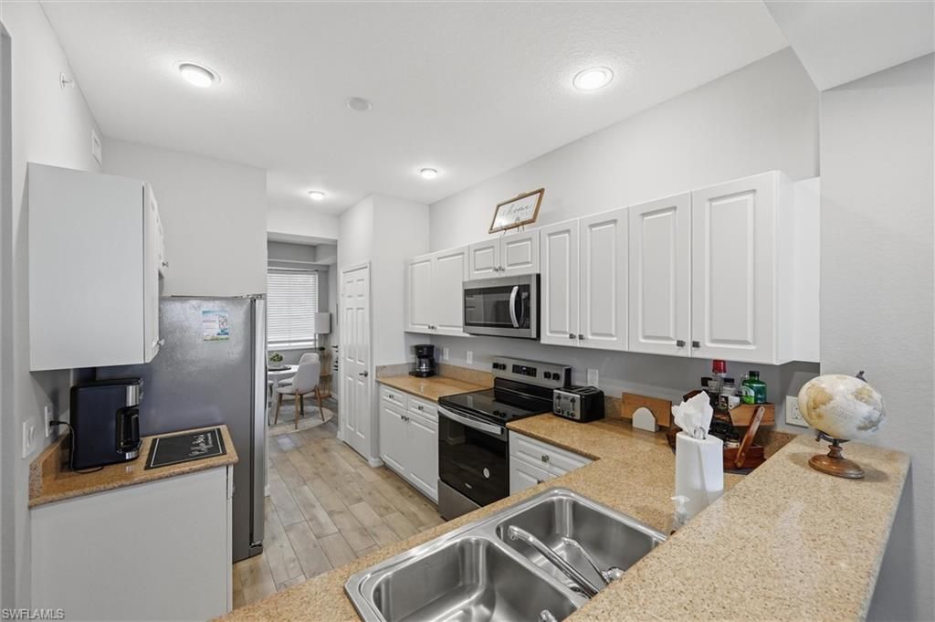 7915 Mahogany Run Ln, Unit 1112, Naples, FL 34113 Photo