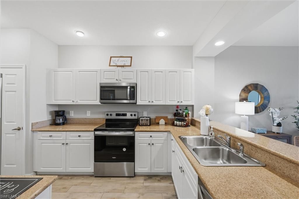 7915 Mahogany Run Ln, Unit 1112, Naples, FL 34113 Photo