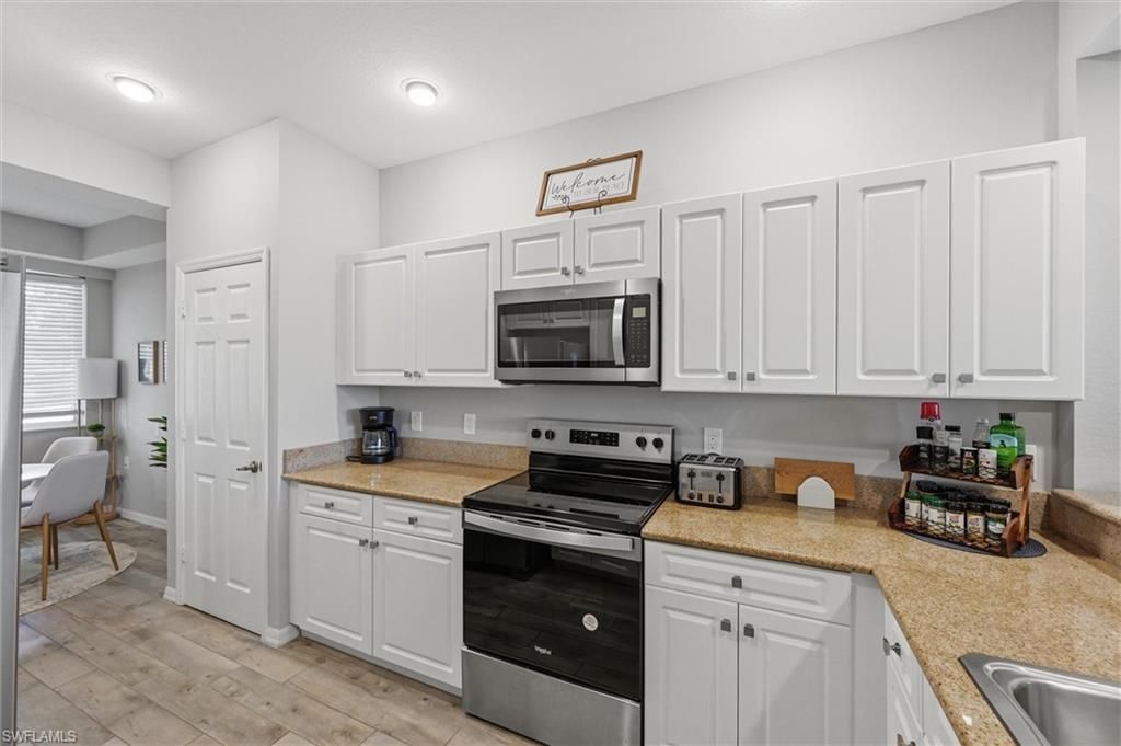 7915 Mahogany Run Ln, Unit 1112, Naples, FL 34113 Photo
