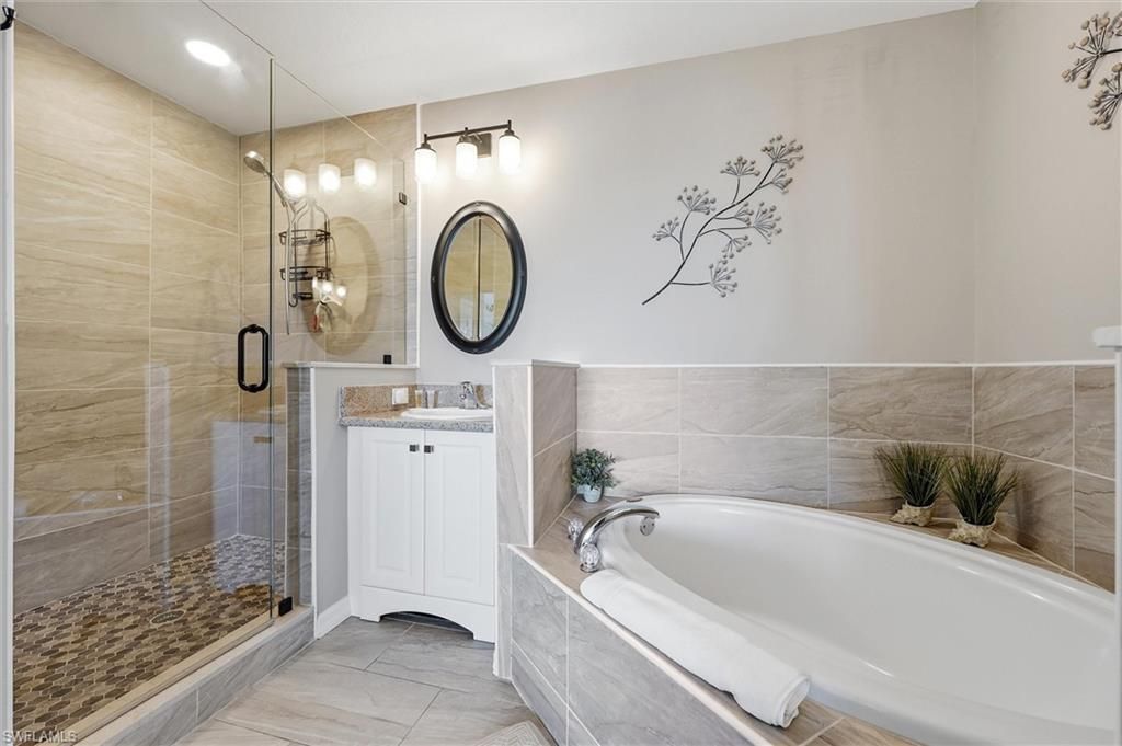 7915 Mahogany Run Ln, Unit 1112, Naples, FL 34113 Photo