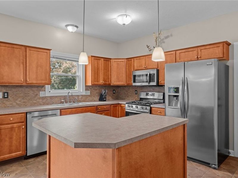630 Sunset View Boulevard, Tallmadge, OH 44278 Photo 16