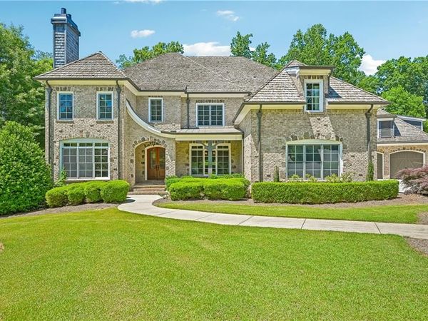 880 Crabapple Hill , Alpharetta, GA 30004