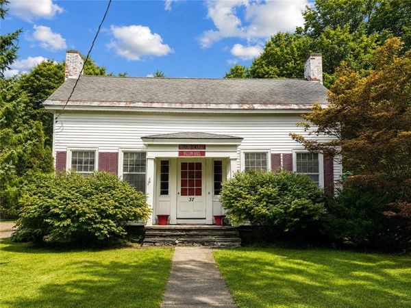 37 S Main Street , New Berlin, NY 13411