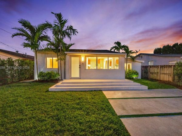 2635 SW 64th Ave , Miami, FL 33155