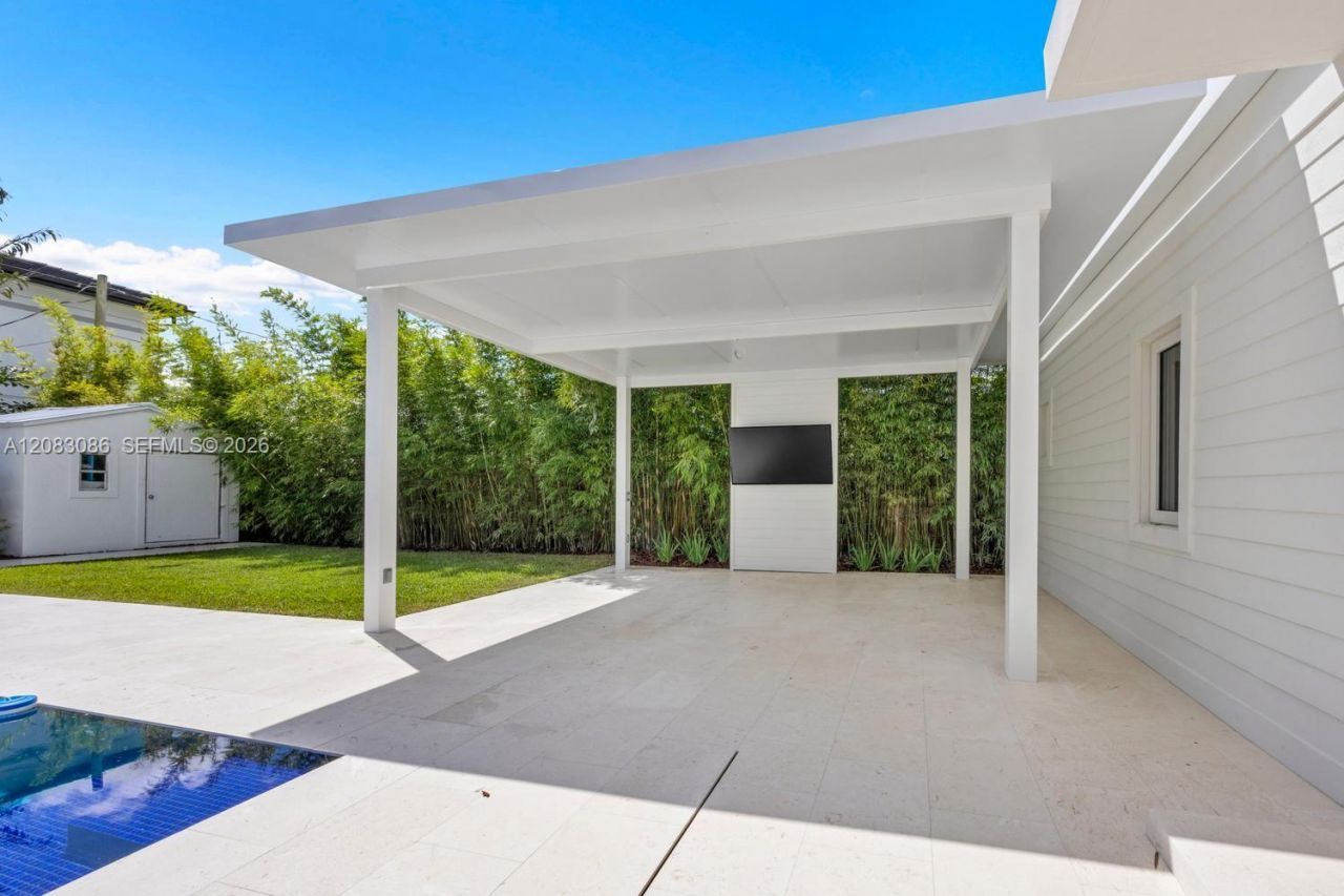 2635 SW 64th Ave, Miami, FL 33155 Photo