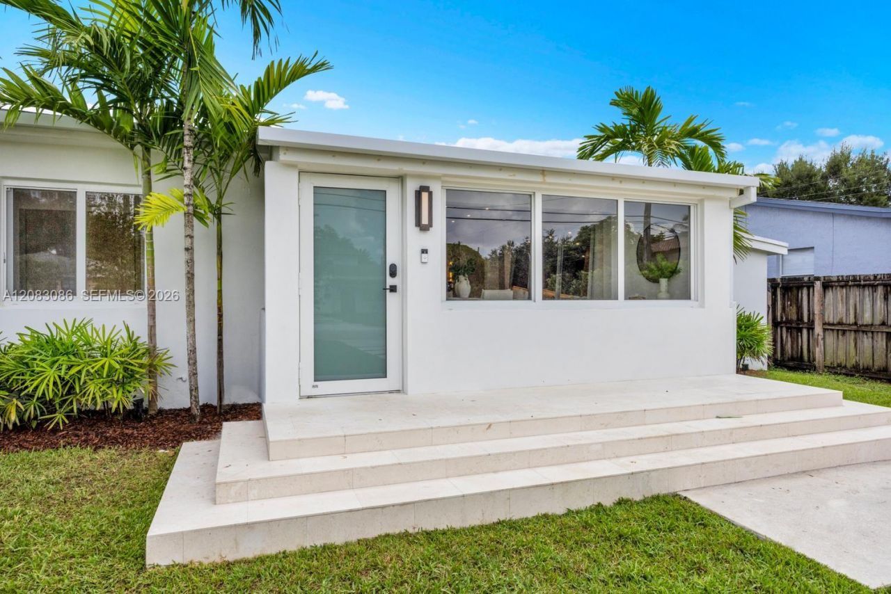 2635 SW 64th Ave, Miami, FL 33155 Photo