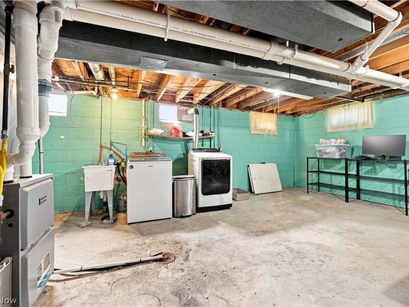 4837 leigh Avenue NW, Canton, OH 44709 Photo 33