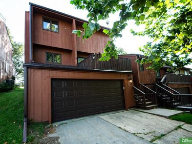 7171 N 79 Plaza, Omaha, NE 68122