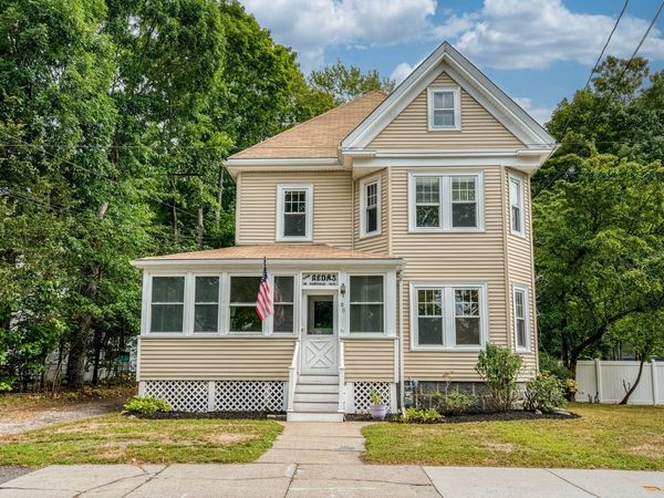 80 Oakdale Avenue, Dedham, MA 02026