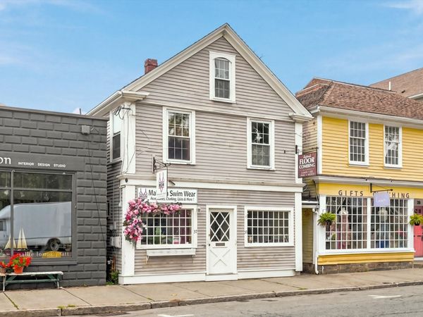 33-37 S. Main St, Ipswich, MA 01938