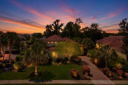9891 Bellasera Circle photo 4