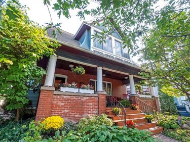 62 Lasalle Avenue , Buffalo, NY 14217