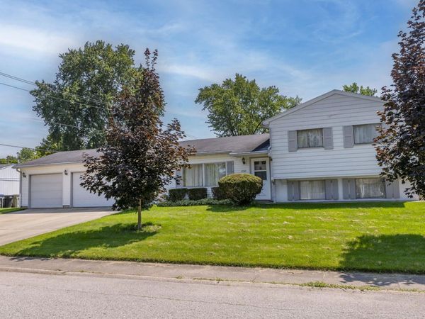 4542 MacDougall Court, South Bend, IN 46614