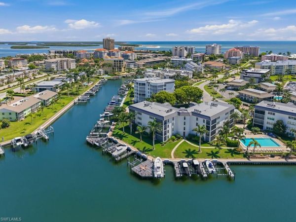 880 Huron CT, Unit 307, MARCO ISLAND, FL 34145