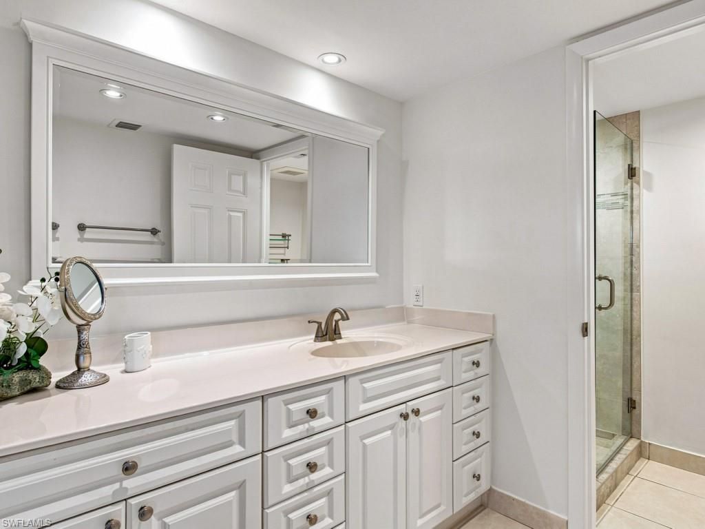 880 Huron Ct, Unit 307, Marco Island, FL 34145 Photo