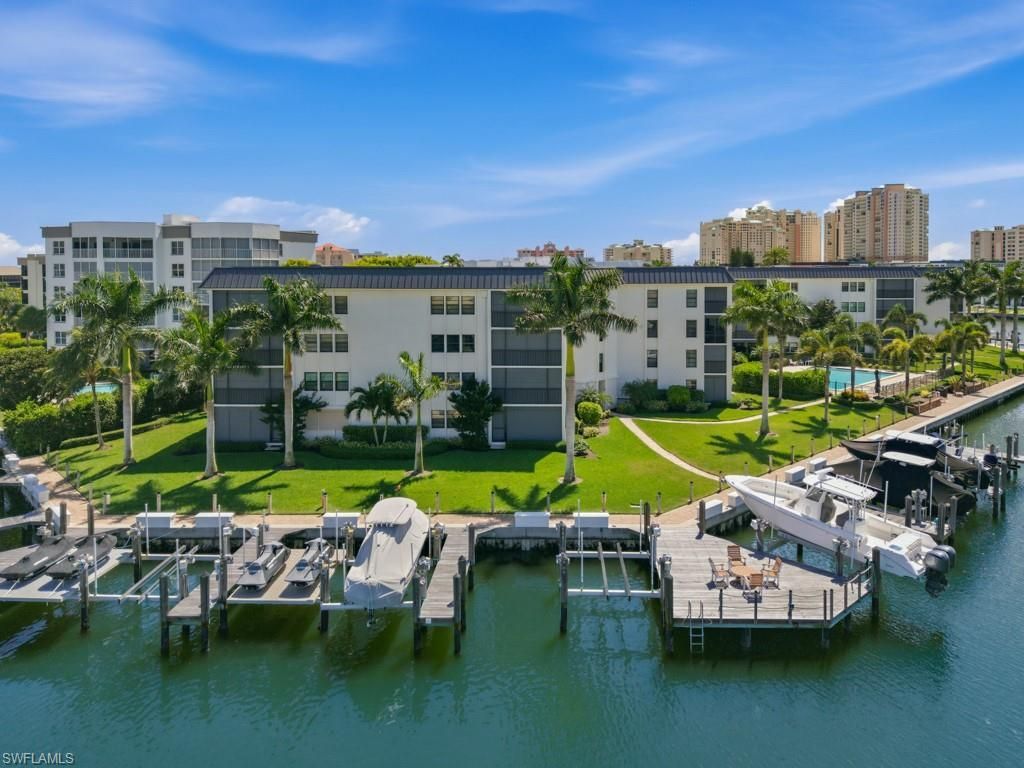 880 Huron Ct, Unit 307, Marco Island, FL 34145 Photo